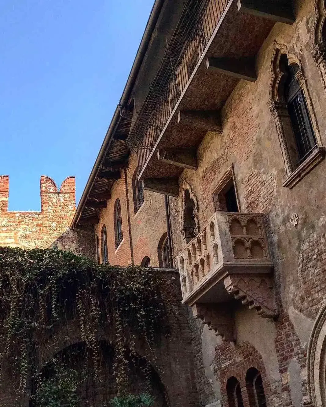 Foto1-1 Verona: La ciudad de Romeo y Julieta Balcon